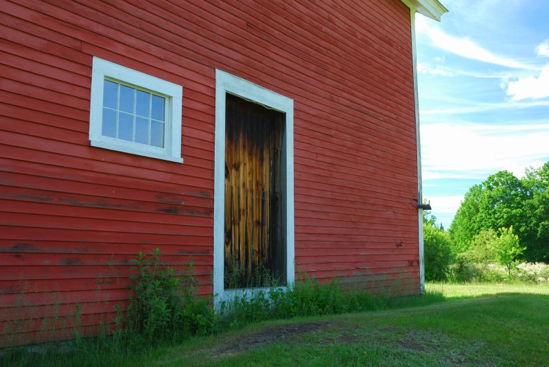 Wood Barn Siding Installation in Kennebunkport, ME